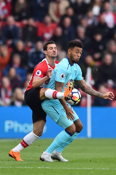 在绿茵场上 在绿茵场上