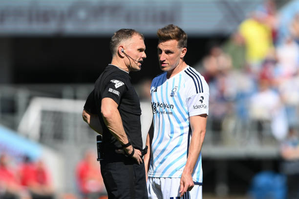 轻视的对手 轻视的对手